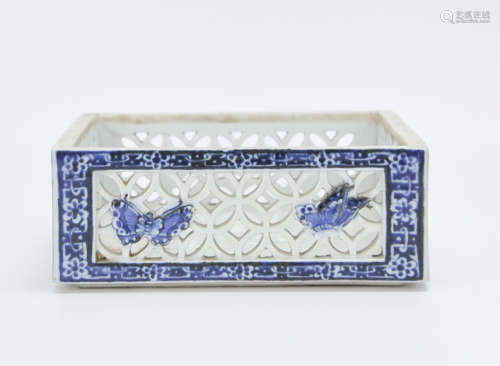 A Chinese Blue And White Porcelain Box, Late Qing