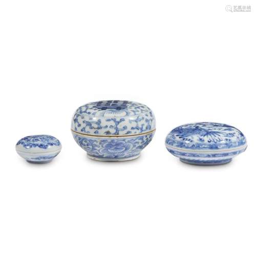 A group of three Chinese blue and white circular covered boxes