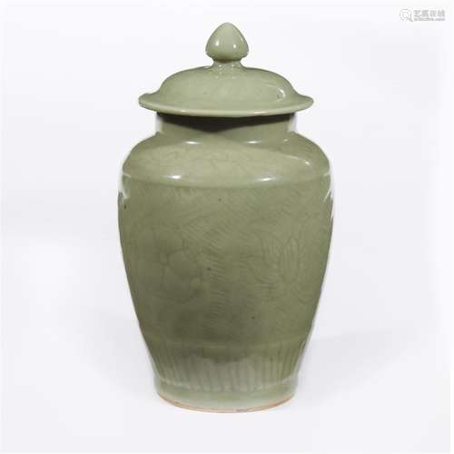 A Longquan celadon covered jar