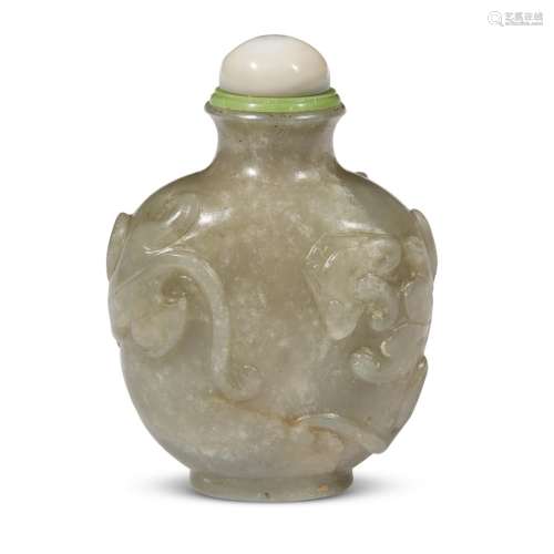 A celadon-grey jade 