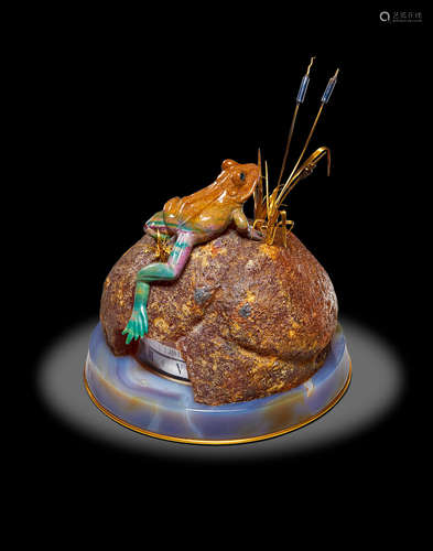 Unique Carved Jasper Frog Clock by Manfred Wild