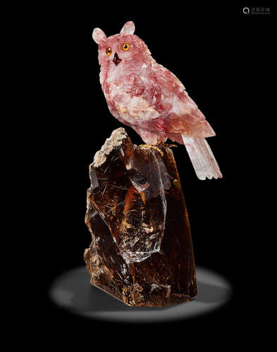 Hematitic Quartz Carving of a Horned Owl by Peter Muller