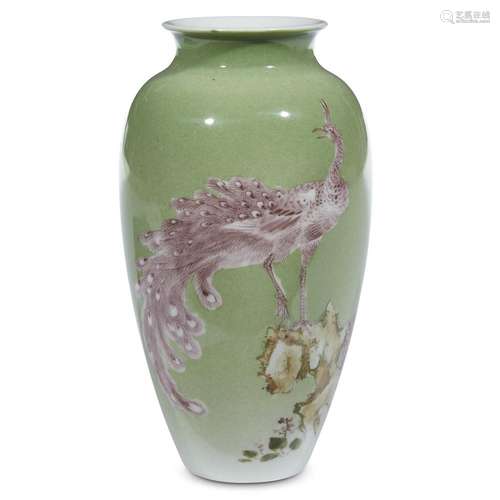 A Japanese studio porcelain 