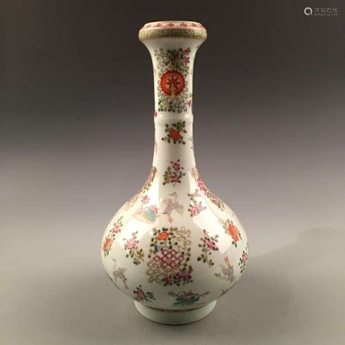 Chinese Famille Rose Galic Vase With Qiang Long Mark