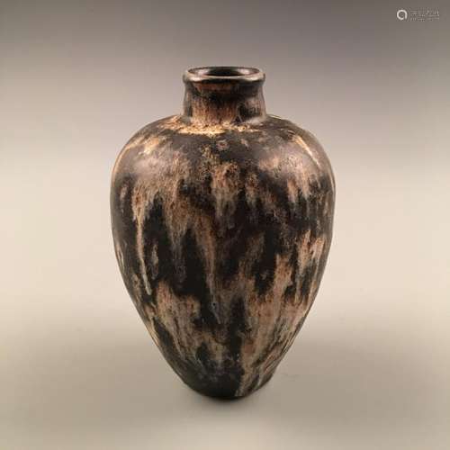 Chinese Jizhou Kiln Vase