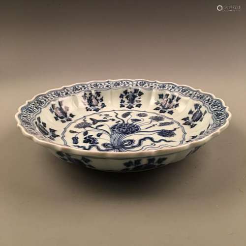 Chinese Blue & White 'Lotus' Dish