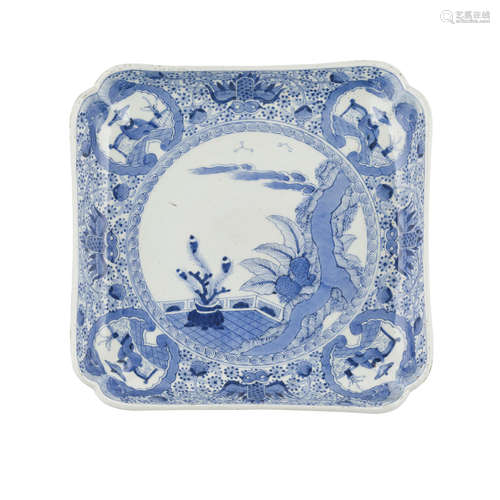 ARITA BLUE AND WHITE QUATREFOIL DISH