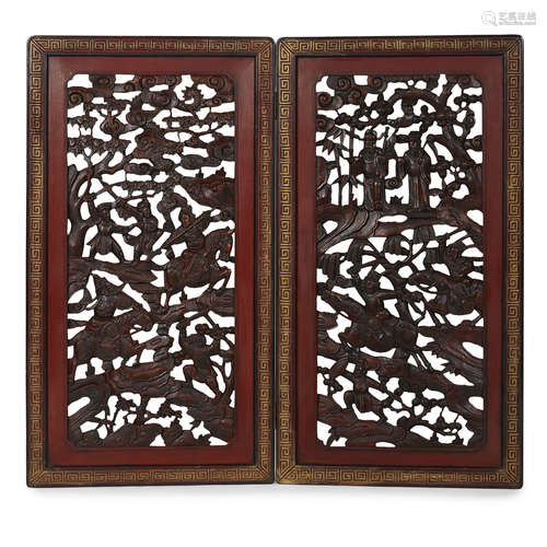 CARVED AND LACQUERED WOOD TWO-FOLD SCREEN