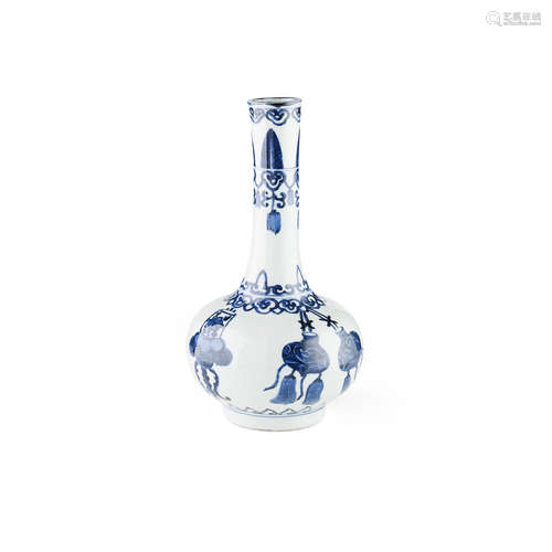 BLUE AND WHITE BOTTLE VASE