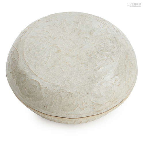 WHITE GLAZED AND CARVED STONEWARE CIRCULAR BOX