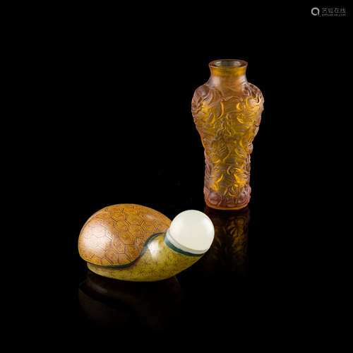 TWO PEKING GLASS SNUFF BOTTLES