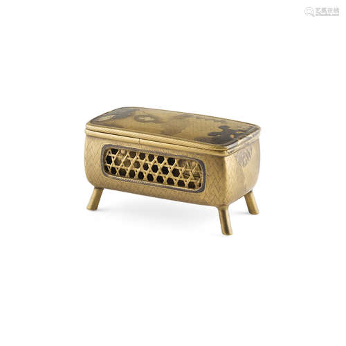 RETICULATED GOLD LACQUER INCENSE BOX