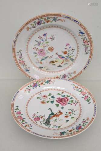 2 grands plats famille rose (un félé) Ø 28.5cm