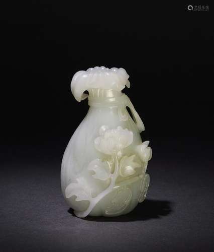 Chinese Carved Jade Vase, 18th Century