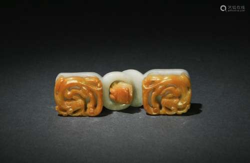 Chinese Carved Jadeite Buckle, 18th - Early 19 C.