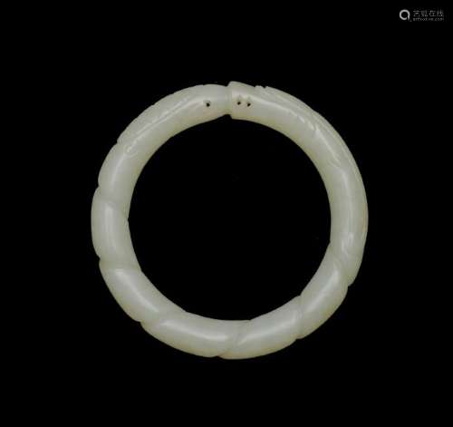 Chinese White Jade Dragon Bangle, Ming Dynasty