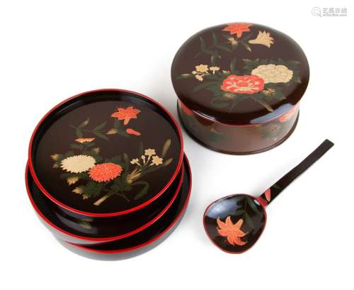JAPANESE LACQUER SET