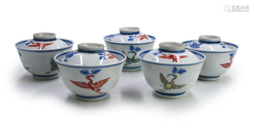 SET OF FIVE CRANE TEA CUPS WITH LIDS