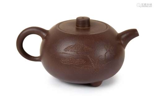 A MANSHENG-TYPE YIXING ZISHA CLAY TEA POT