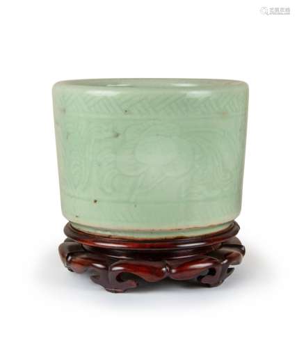 CHINESE CELADON CENSER ON STAND