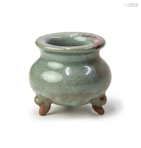 CHINESE JUN-TYPE FLAMBE TRIPOD CENSER