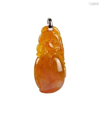 JADEITE CARVED LONGEVITY PEACH PENDANT