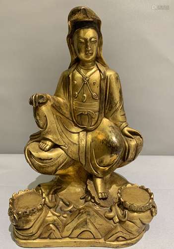 GILT BRONZE FIGURE OF GUANYIN