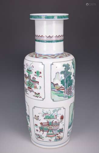 FAMILLE VERTE ROULEAU PORCELAIN VASE