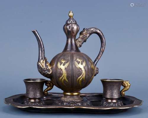 CHINESE SILVER GILT PHEONIX WINE POT & CUPS