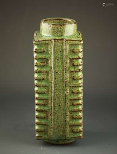 GREEN GLAZED PORCELAIN CONG VASE