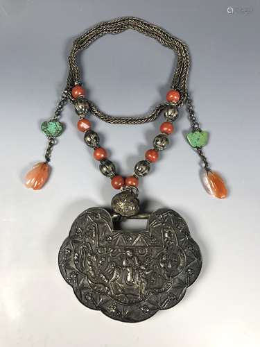 19TH C. CHINESE SILVER AND GEMSTONE AMULET NECKLACE