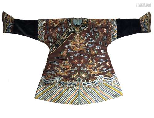 A RARE EMBROIDERED BROWN SILK CHILD'S 'DRAGON' ROBE