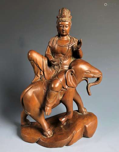 CARVED BOXWOOD FIGURE OF GUANYIN