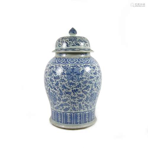 Late 19th century A large blue and white jar and cover