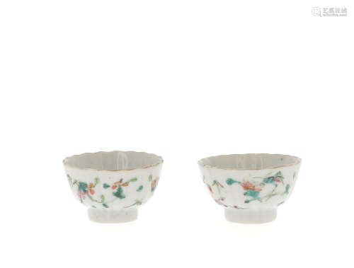 CHINE, XIXe siècle  Deux coupelles en porcelaine