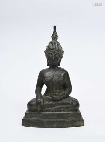 THAÏLANDE, XIXe siècle  Bouddha en bronze de patine brune