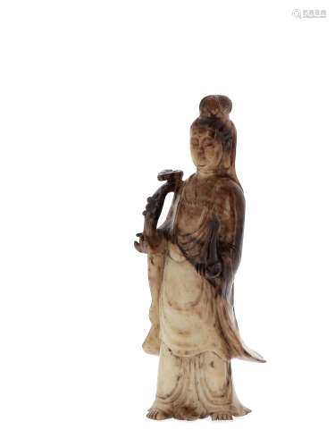 CHINE, XXe siècle  Figure de Guanyin en pierre dure