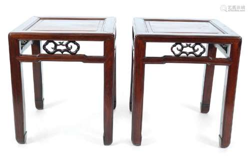 PAIR OF CHINESE QING HARDWOOD STANDS
