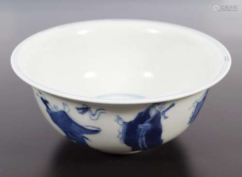 ANTIQUE CHINESE BLUE AND WHITE BOWL