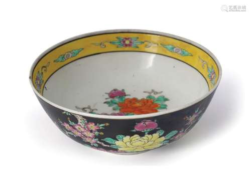 CHINESE POLYCHROME BOWL