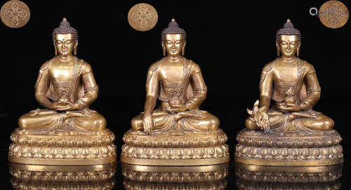 THREE GILT BRONZE MOLDED SHAKYAMUNI BUDDHA STUATES