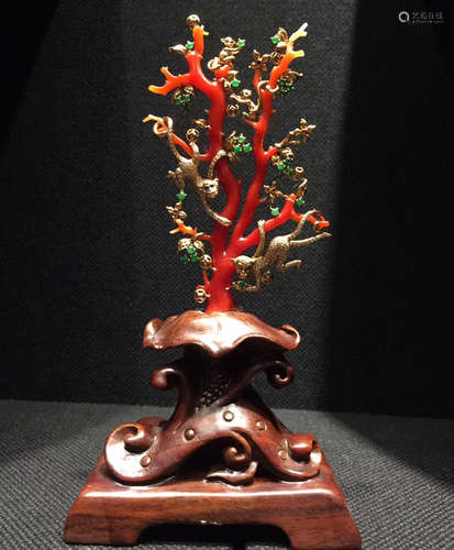 18K MONKEY SHAPED AND AKA CORAL BONSAI TREE