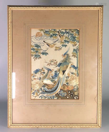 A PHOENIX PATTERN EMBROIDERY FRAME