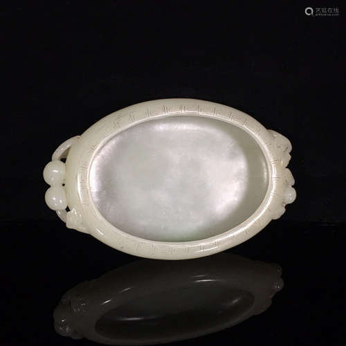 A DOUBLE-EAR HETIAN JADE BRUSH WASHER