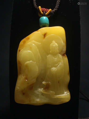 A BODHISATTVA PATTERN BEESWAX PENDANT