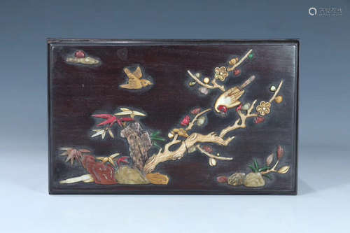 A FLORAL AND BIRD PATTERN ROSEWOOD BOX