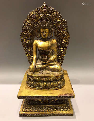 17-19TH CENTURY, A BUDDHA DESIGN GILT BRONZE ORNAMENT, QING DYNASTY