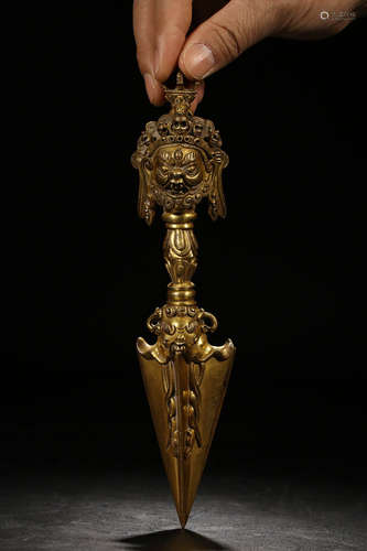 17-19TH CENTURY, A BUDDHA DESIGN GILT BRONZE INSTRUMENT, QING DYNASTY