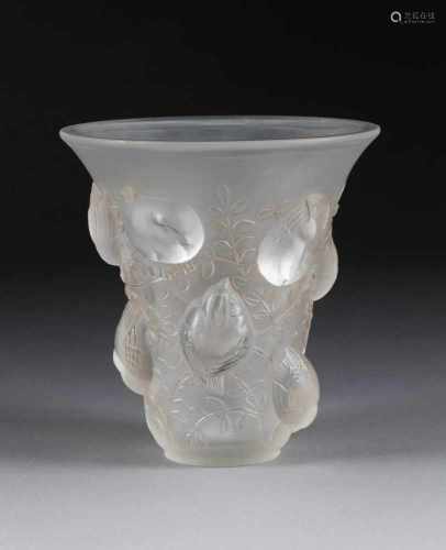 RENÉ LALIQUE1860 Ay/Champagne - 1945 ParisVASE 'ST. FRANCOIS' Frankreich, Wingen-sur-Moder, 1.