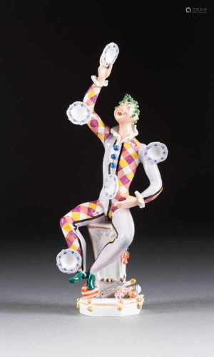 PETER STRANG1936 DresdenHARLEKIN ALS JONGLEUR Deutsch, Meissen, 1976 Porzellan, polychrome